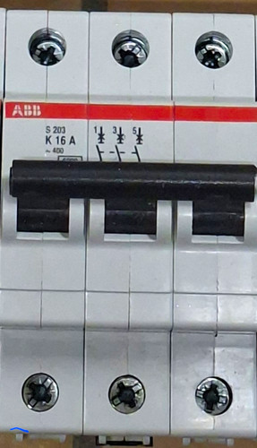 Abb s203 k16a - k16a, 3-polig